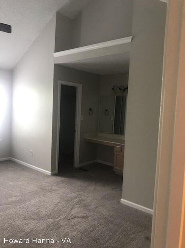 Building Photo - 2 br, 2.5 bath House - 624 Brisa Court