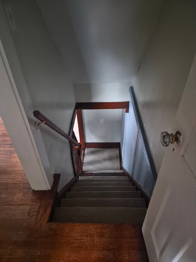 Stairway - 50 Charles St