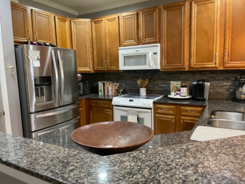 Building Photo - 165 Bayberry Cir