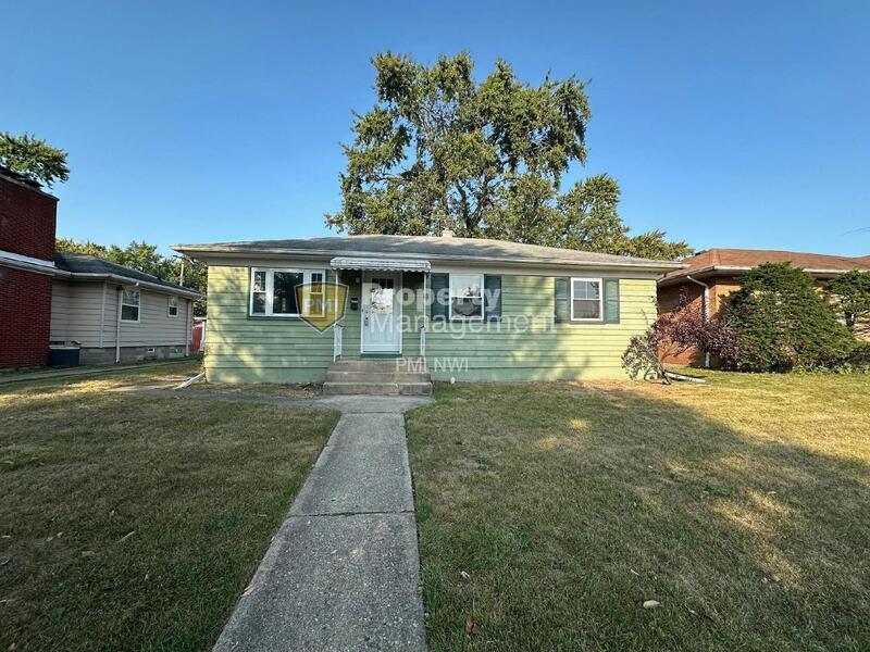Primary Photo - 7040 Ridgeland Ave