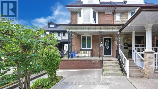 Building Photo - 109 Connolly St