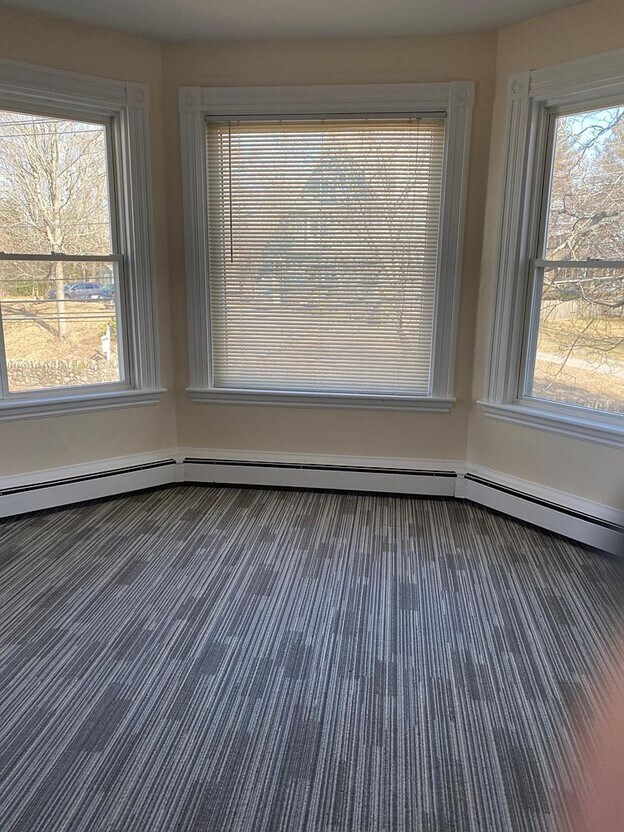 11 Maple Ave, Foxboro, MA 02035 Townhome Rentals in Foxboro MA