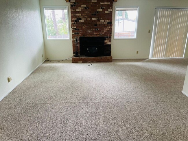 Foto del edificio - Wonderful South Salem Home in great neighb...