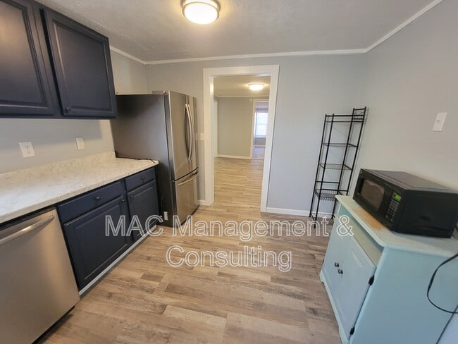 Building Photo - 360 Dudney Hill Ln
