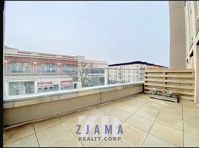 Building Photo - 409 Eastern Pkwy