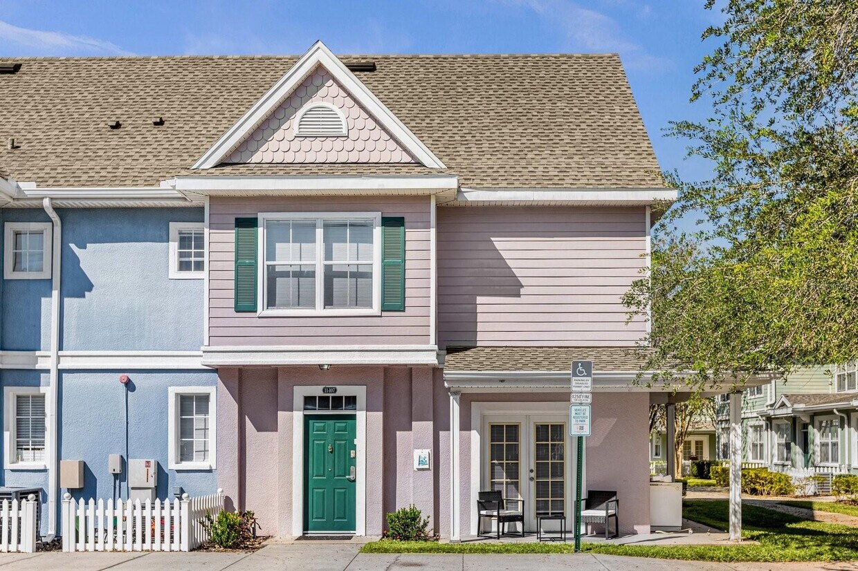 4013 Bay Dr Unit 107, Kissimmee, FL 34741 Condo for Rent in