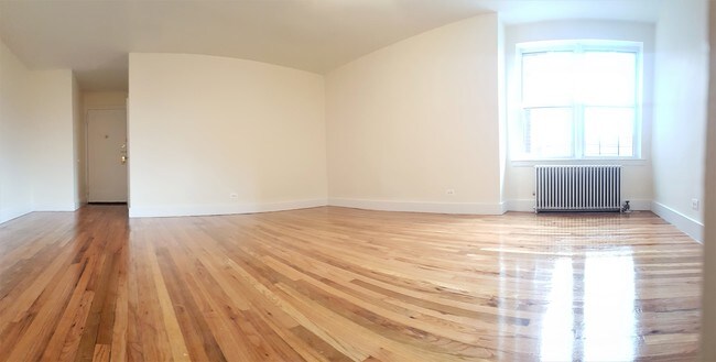 Building Photo - 2855 Ocean Ave