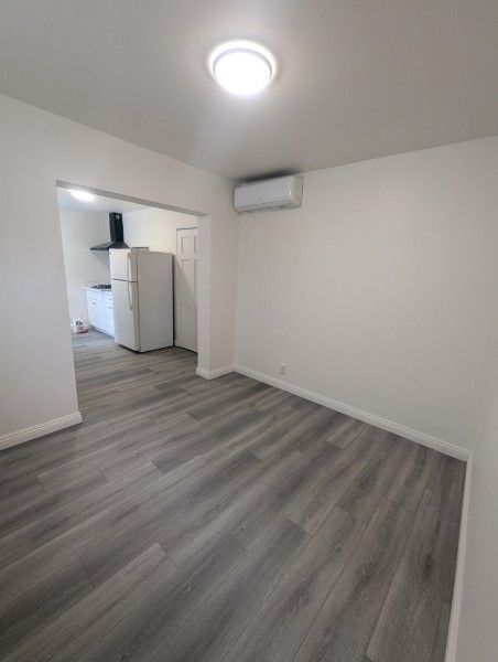 Foto del edificio - 2250 E 103rd St
