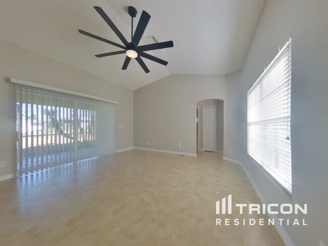 Foto del edificio - 4431 Vaquero St