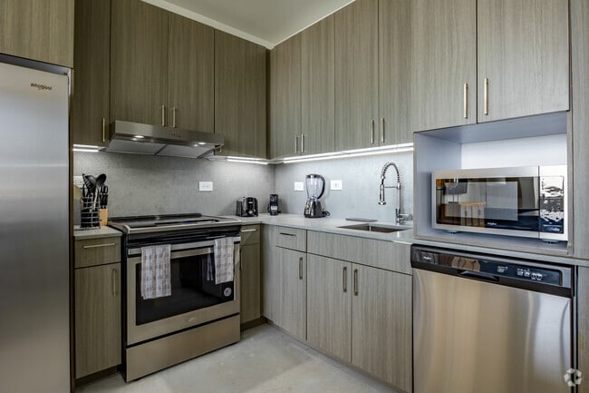2BR, 2BA - 1220SF - Lofts at Centennial Yards