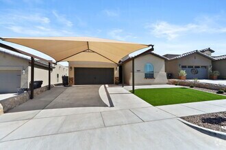 Building Photo - 12861 Osmotherley Ave