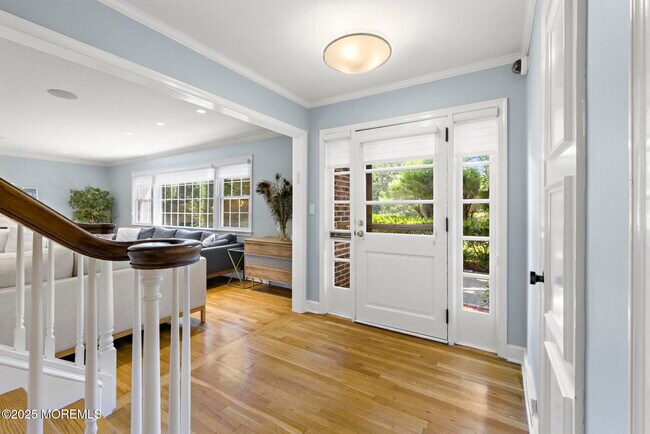Foto del edificio - 634 Windermere Ave