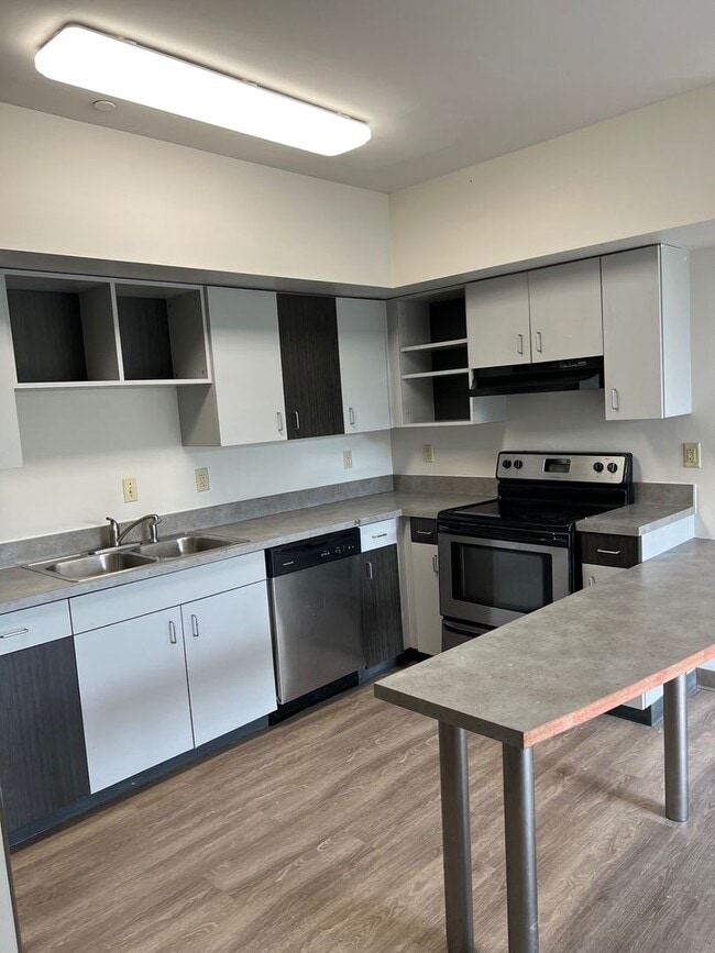 Interior Photo - Barksdale Flats