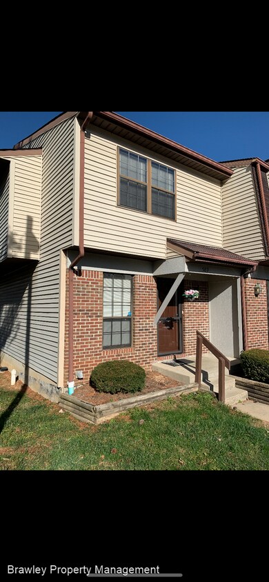 4 Br 2 5 Bath House 589 E Graham Place House For Rent In Bloomington In Apartments Com
