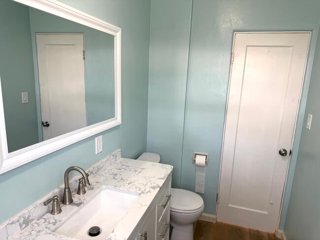 Building Photo - 1246 Pacific Beach Dr