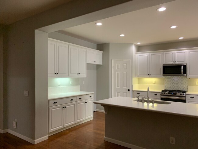 Foto del edificio - 1449 Lynden Trails Dr