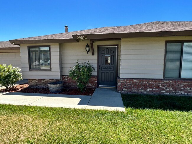 Foto del edificio - Beautiful Home 3BR/2Bath  on Bear Valley Springs Valley Floor