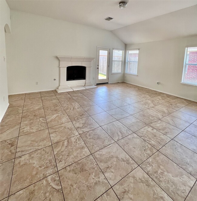 Building Photo - 18531 Windy Village Ln