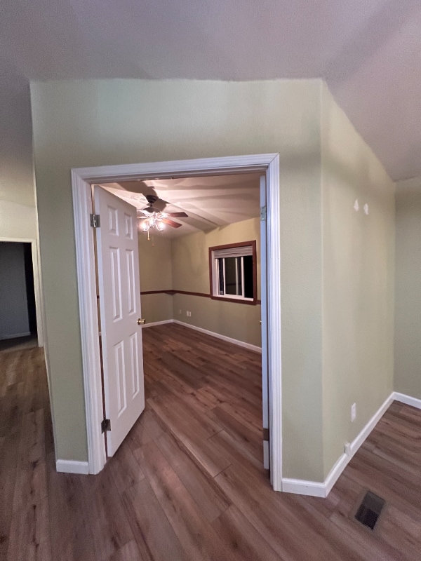 Foto del edificio - 916 4th St SE