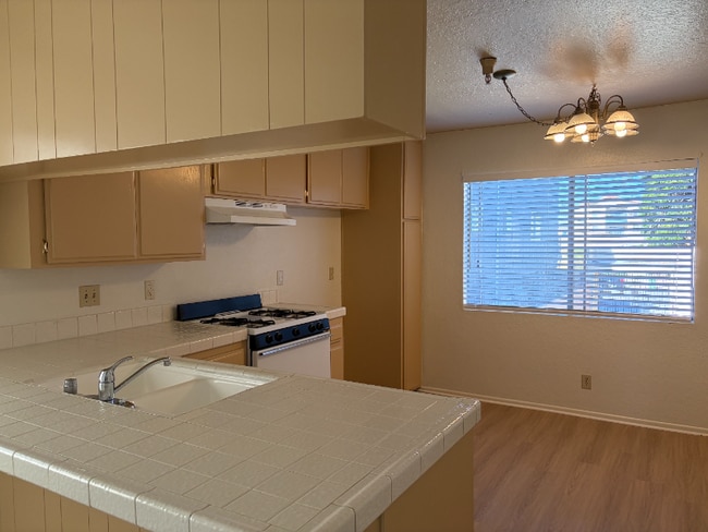 Photo - 4040 W 130th St Apartment