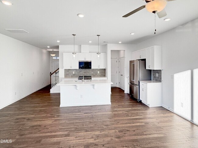 Foto del edificio - 135 Siebold St