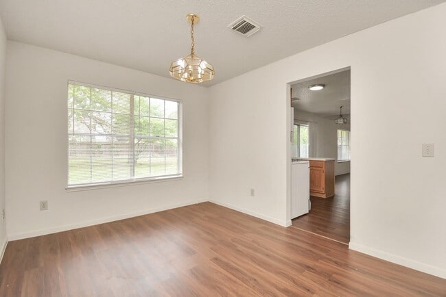 Foto del edificio - 17210 Colony Creek Dr