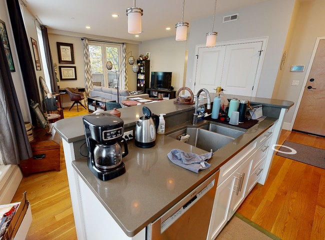 Foto del edificio - 164 Hampshire St