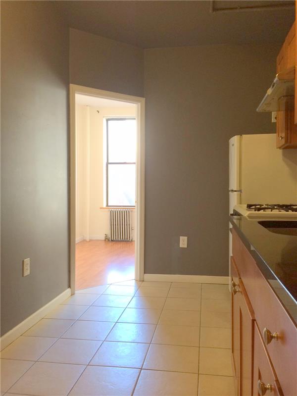 Building Photo - 55 Bayard St