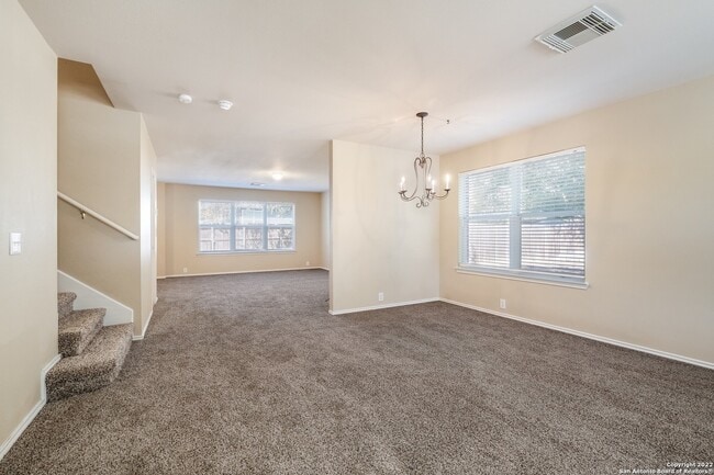 Building Photo - 1711 Mountain Brook