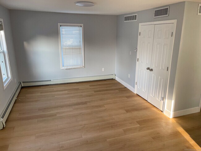 Foto del edificio - 128 Victory St