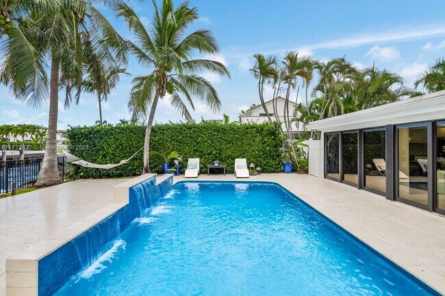 Foto del edificio - 3051 NE 41st St