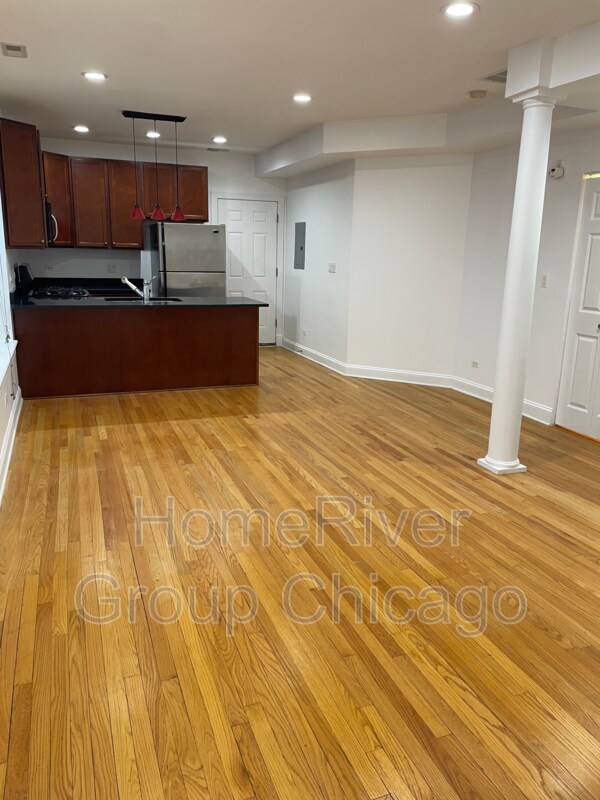 Foto del edificio - 6815 N Lakewood Ave