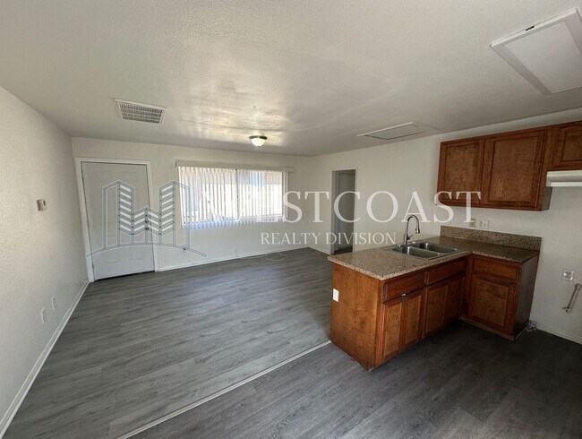 Foto del edificio - COMING SOON!!! Charming 2-Bed / 2-Bath Home in Rialto – Ideal Location & Move-In Ready