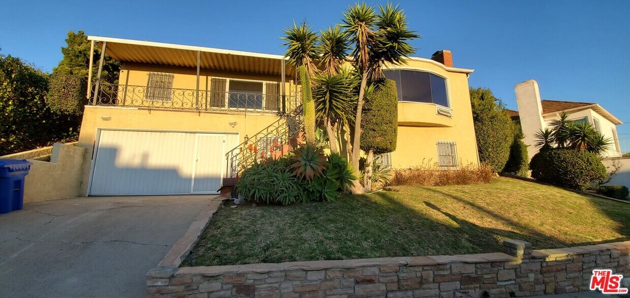 5136 Brea Crest Dr, View ParkWindsor Hills, CA 90043 House for Rent