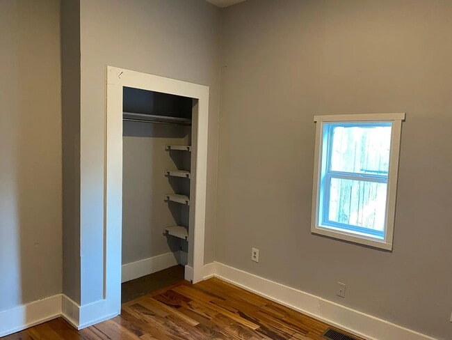 Photo - 1269 S Jackson St House