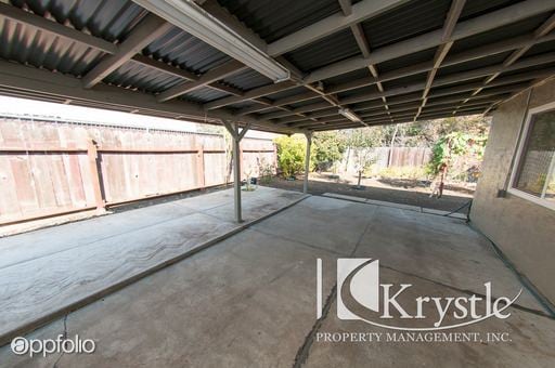 Building Photo - 848 Jack London Dr