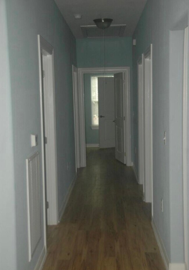 Foto del edificio - 331 6th St