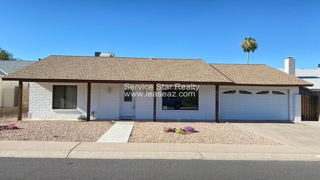 Building Photo - 4248 E Sacaton St