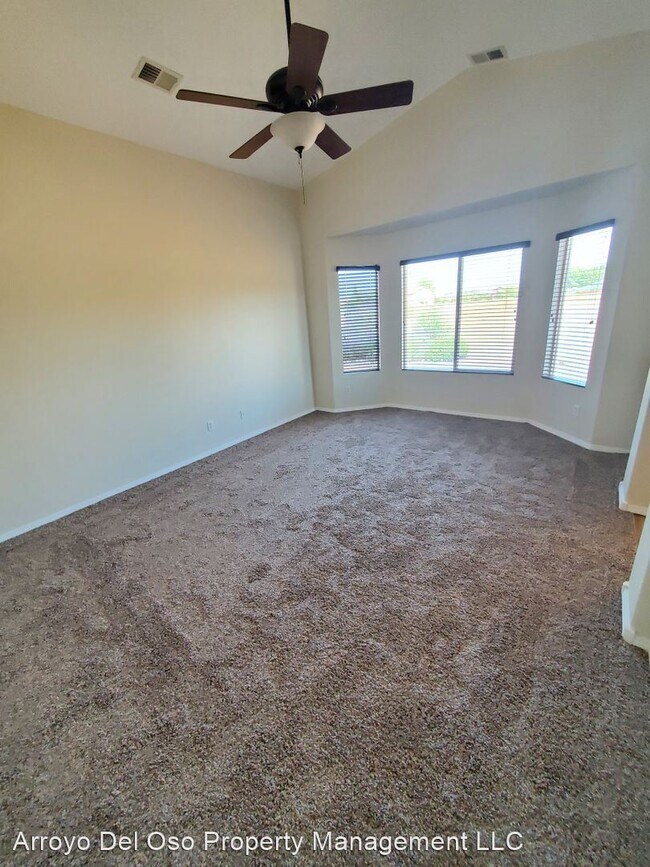 Foto del edificio - 3 br, 2 bath House - 3070 Desert Sage Ave SW