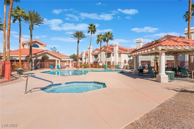 Foto del edificio - 840 Yacht Harbor Dr