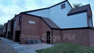 Building Photo - 1841 Ridgehaven Ct Building Photo - 1841 Ridgehaven Ct