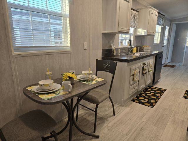 Foto del edificio - 6372 126th Ave N