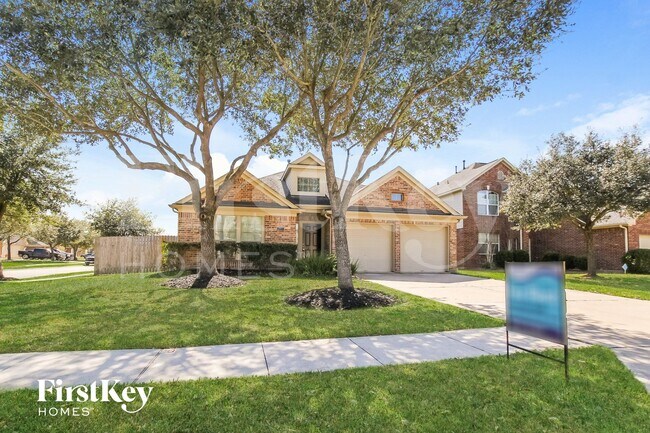 Foto del edificio - 2703 Facet Creek Dr