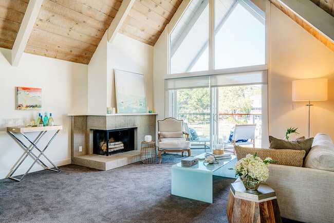 Foto del edificio - The Cove at Tiburon