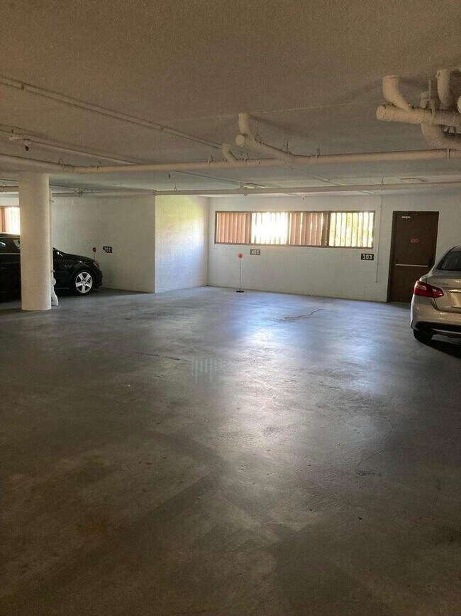 Foto del edificio - 166 SE St Lucie Blvd