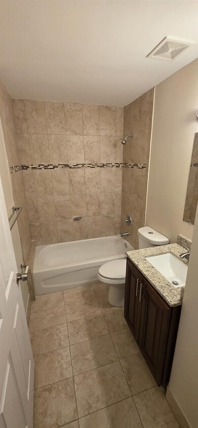 Foto del edificio - 1940 NW 4th Ct