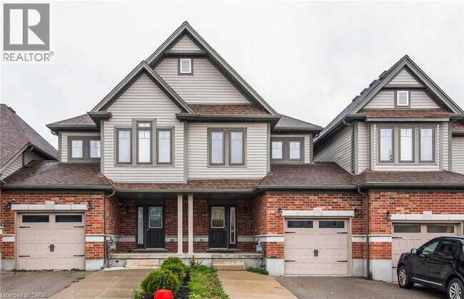 Building Photo - 181 Eden Oak Trail