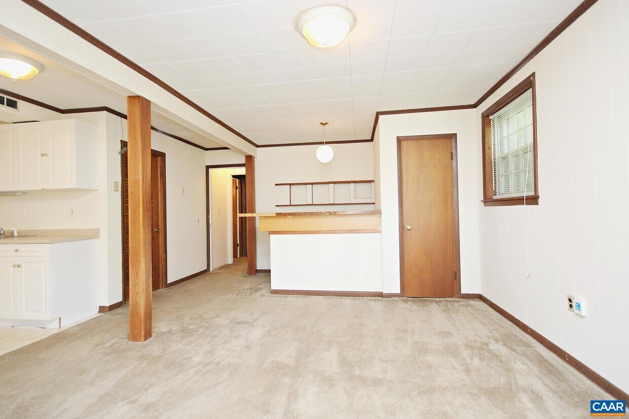 2423 Sunset Rd, Charlottesville, VA 22903 House Rental in