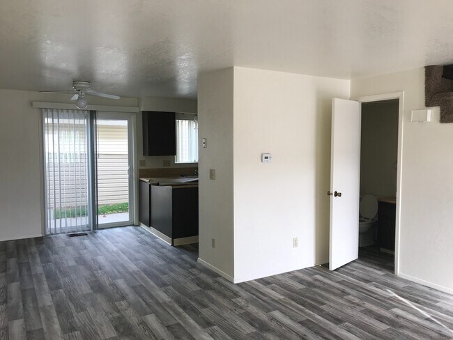 Foto del edificio - 1224 S Juniper St