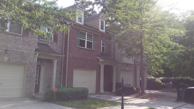 Building Photo - 1643 Southgate Mill Dr NW